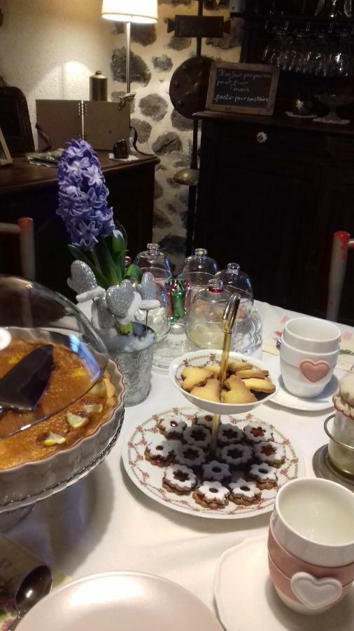 Chez Marraine Villa Sauvat ภายนอก รูปภาพ