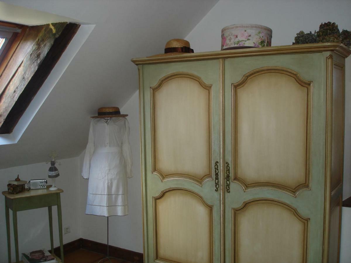 Chez Marraine Villa Sauvat ภายนอก รูปภาพ